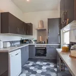 Rent 5 bedroom flat in East Midlands