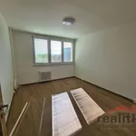 Pronajměte si 3 ložnic/e byt o rozloze 76 m² v Opava