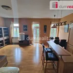 Pronajměte si 2 ložnic/e byt o rozloze 70 m² v Prague