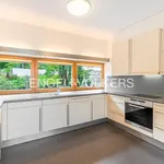 Rent 3 bedroom apartment of 95 m² in Prague