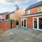 Rent 3 bedroom house of 93 m² in Norwich