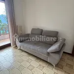 Affitto 3 camera appartamento di 81 m² in Luino