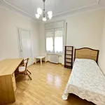 Rent 8 bedroom apartment in Zaragoza