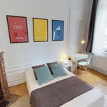  appartement avec 4 chambre(s) en location à Paris