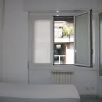 Rent 1 bedroom apartment in Milan