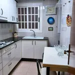 Rent a room of 71 m² in Barcelona