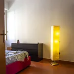 Rent 1 bedroom apartment of 15 m² in Milano