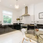 Rent 2 bedroom apartment of 80 m² in London