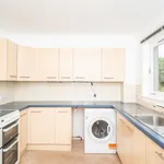 Rent 2 bedroom flat in Edinburgh