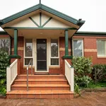 Rent 3 bedroom apartment in Malvern East