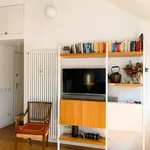 Rent 2 bedroom apartment of 80 m² in Milano