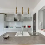 Rent 3 bedroom apartment of 100 m² in Paris