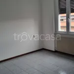 Rent 3 bedroom apartment of 80 m² in Albese con Cassano