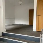 Rent 3 bedroom house in East Midlands