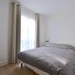 Rent 2 bedroom apartment of 68 m² in Paris 7ème