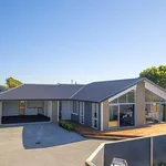 Rent 3 bedroom house in Waikiwi