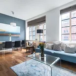 Rent 1 bedroom apartment of 452 m² in London