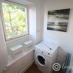 Rent 2 bedroom flat in Aberdeen