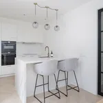 Rent 3 bedroom apartment of 85 m² in Chassébuurt