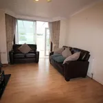 Rent 3 bedroom house in Shirley