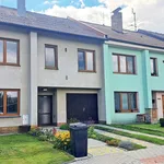 Pronájem domu 220m² s pozemkem 170m²