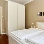 Rent 1 bedroom apartment of 52 m² in berlin