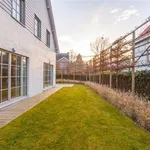 Maison de 1180 m² avec 6 chambre(s) en location à Woluwe-Saint-Pierre