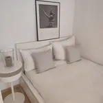 Rent 1 bedroom apartment of 40 m² in Düsseldorf