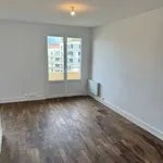 Rent 2 bedroom apartment of 51 m² in LYON 06