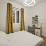 Rent a room in lisbon