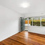 Rent 2 bedroom apartment in Hawthorn East