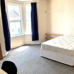 Rent 5 bedroom house in Brighton