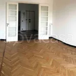 Rent 5 bedroom apartment of 120 m² in Genova