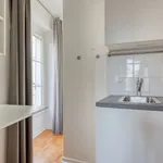 Rent 1 bedroom apartment of 19 m² in Paris