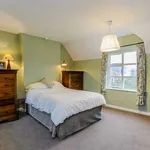 Rent 3 bedroom house in Derbyshire Dales