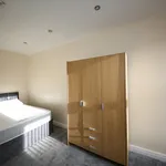 Rent 1 bedroom house in Leeds