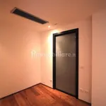 Rent 3 bedroom apartment of 90 m² in Como