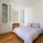 Appartement de 60 m² avec 1 chambre(s) en location à Paris