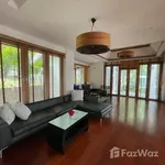 Rent 5 bedroom house of 426 m² in Chon Buri