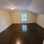 Rent 4 bedroom apartment in Clarington