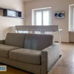 Rent 2 bedroom apartment of 68 m² in Milan