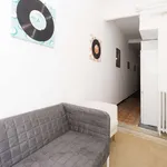 Rent a room in madrid