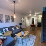 Maison de 41 m² avec 3 chambre(s) en location à Versailles