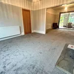 Rent 3 bedroom flat in South West England