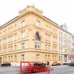 Rent 2 bedroom apartment of 74 m² in Olomouc