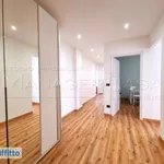 Affitto 3 camera appartamento di 102 m² in Genoa