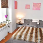 Rent 1 bedroom apartment of 31 m² in Dusseldorf