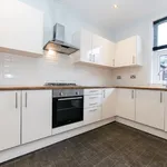 Rent 4 bedroom house in Leeds