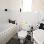 Rent 2 bedroom house in Woking