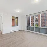 Rent 2 bedroom apartment in Queens